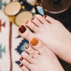 ohora Semi- Gel Pedi Strips showing solid colour wraps