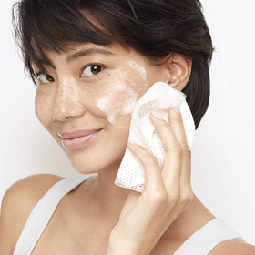 Olay Daily Facial Cleansing Cloths showing multiple wipes