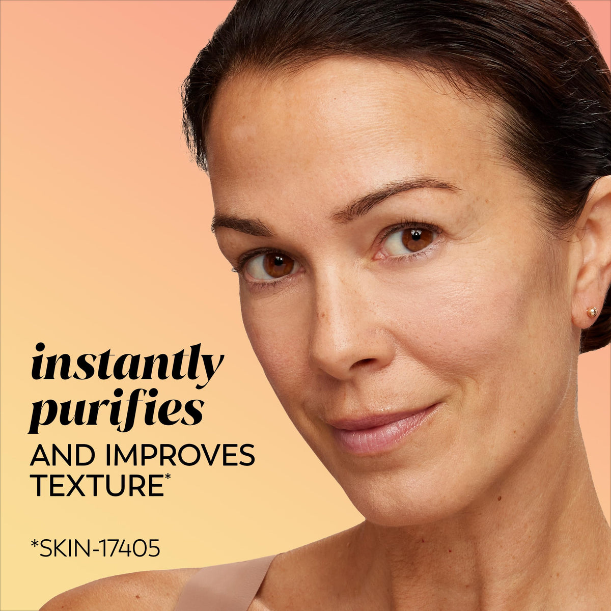 Olay Regenerist Cream Cleanser application on hand