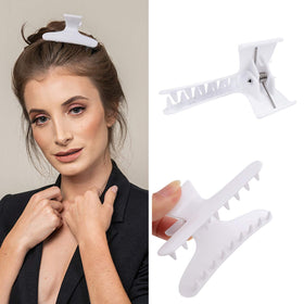 Ondder hair clips in use holding hair in place