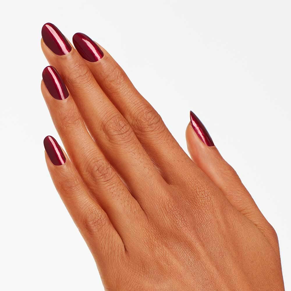 OPI Bogotá Blackberry Nail Polish bottle with a smooth application