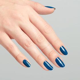 OPI Nail Lacquer Duomo Days, Isola Nights packaging with brush