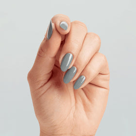 OPI Suzi Talks with Her Hands nail polish brush detail