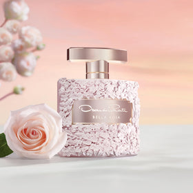 Oscar de la Renta Bella Rosa Eau de Parfum in elegant packaging