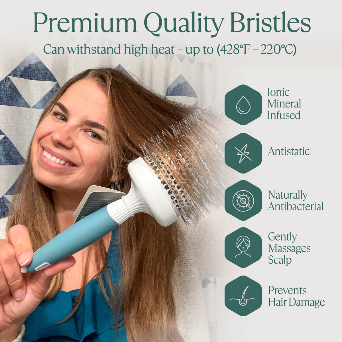 Osensia round brush set displayed with travel bag