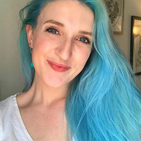 oVertone Color Depositing Hair Mask application on hair
