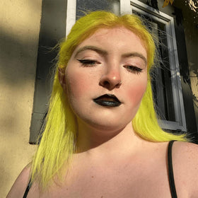 oVertone Extreme Yellow Hair Mask with natural ingredients