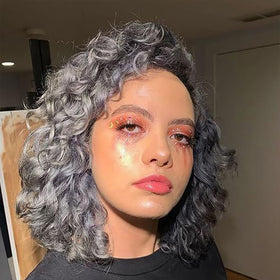oVertone Twilight Titanium Conditioner in shower setting