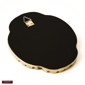 Packaging of DecorContreras Small Oval Wall Mirror ready for gifting