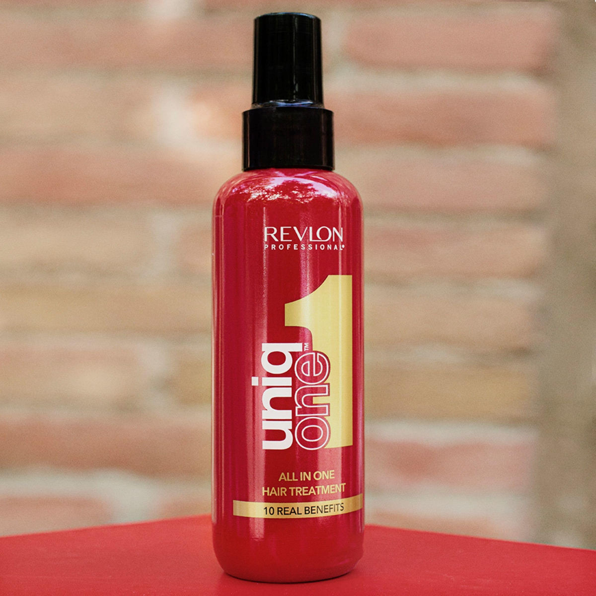 Packaging of REVLON PROFESSIONAL UniqOne 10-in-1 Hair