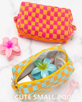 PAZIMIIK Checkered Makeup Bag in lifestyle setting