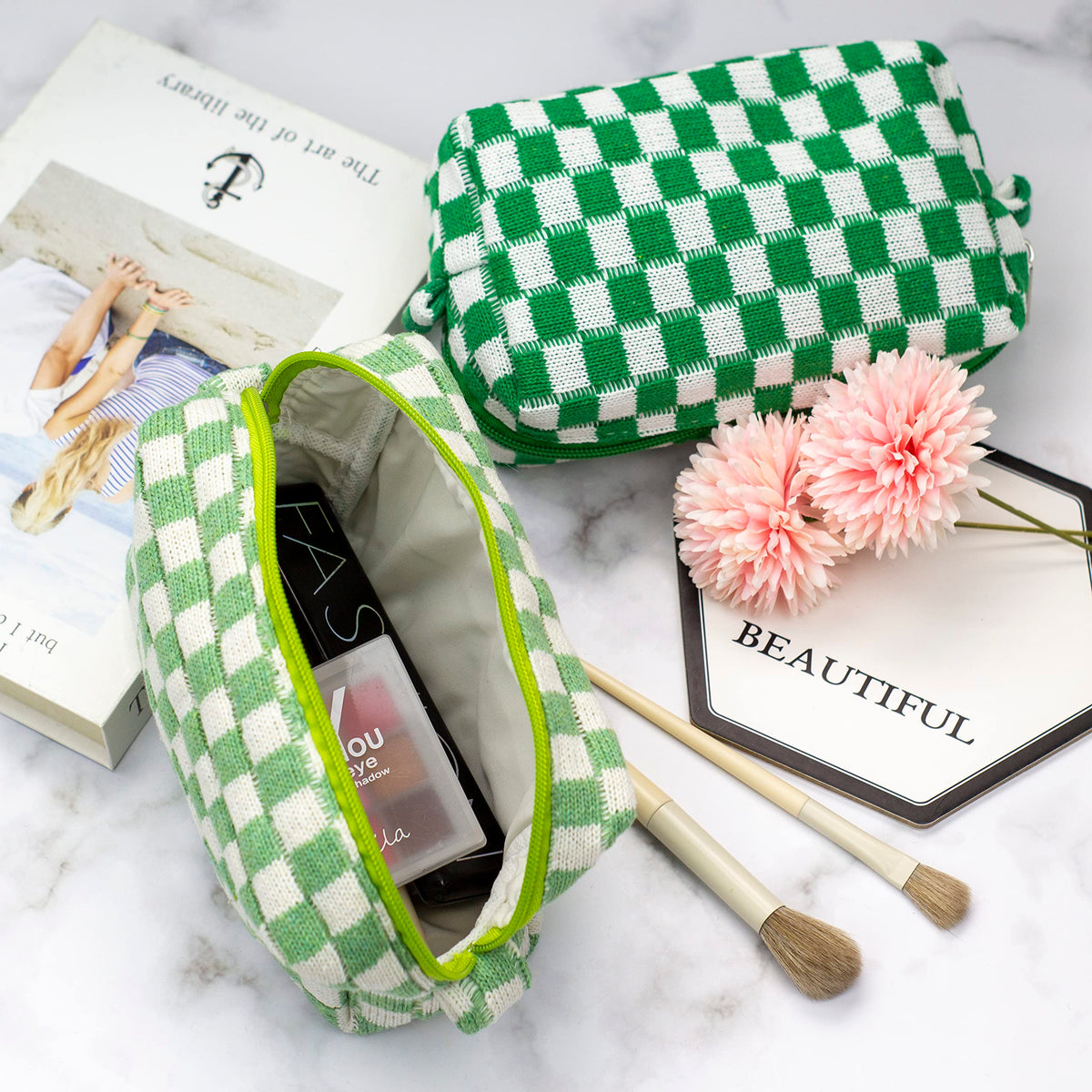 PAZIMIIK Checkered Makeup Bag light green with accessories