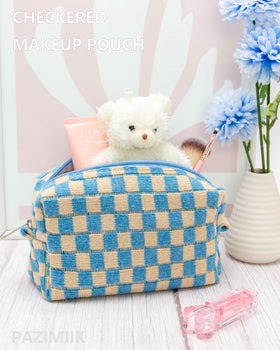 PAZIMIIK Checkered Makeup Bag side view with zipper