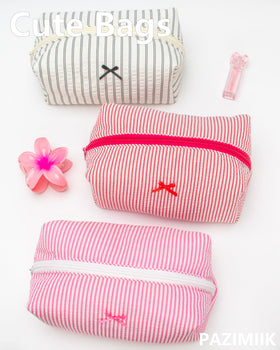 PAZIMIIK Cozy Makeup Bag packaging display