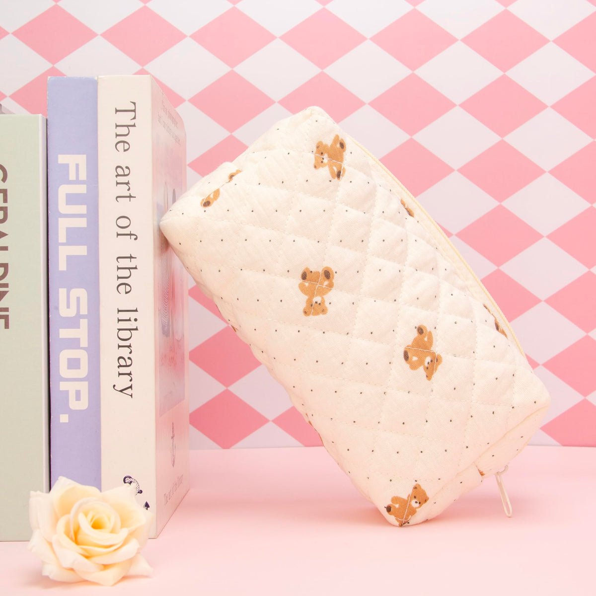 PAZIMIIK Small Quilted Makeup Bag with gauze bear design