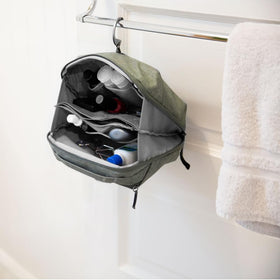 Peak Design Wash Pouch in Coyote colour with UltraZip feature