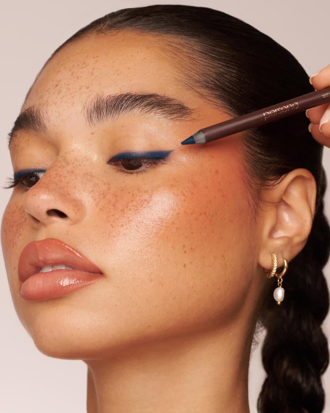 PERSONA 24HR Waterproof Eyeliner Pencil in makeup bag