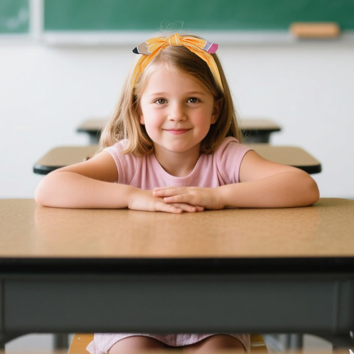 phnydreg Pencil Hair Bow Set displayed on a table