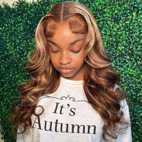 Pizazz Honey Blonde Lace Front Wig front view