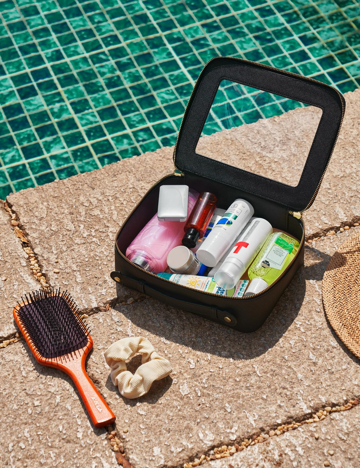 Popvibe Clear Toiletry Bag waterproof material close-up