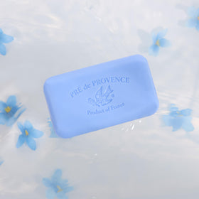 Pre de Provence Artisanal Soap Bar Starflower with flowers
