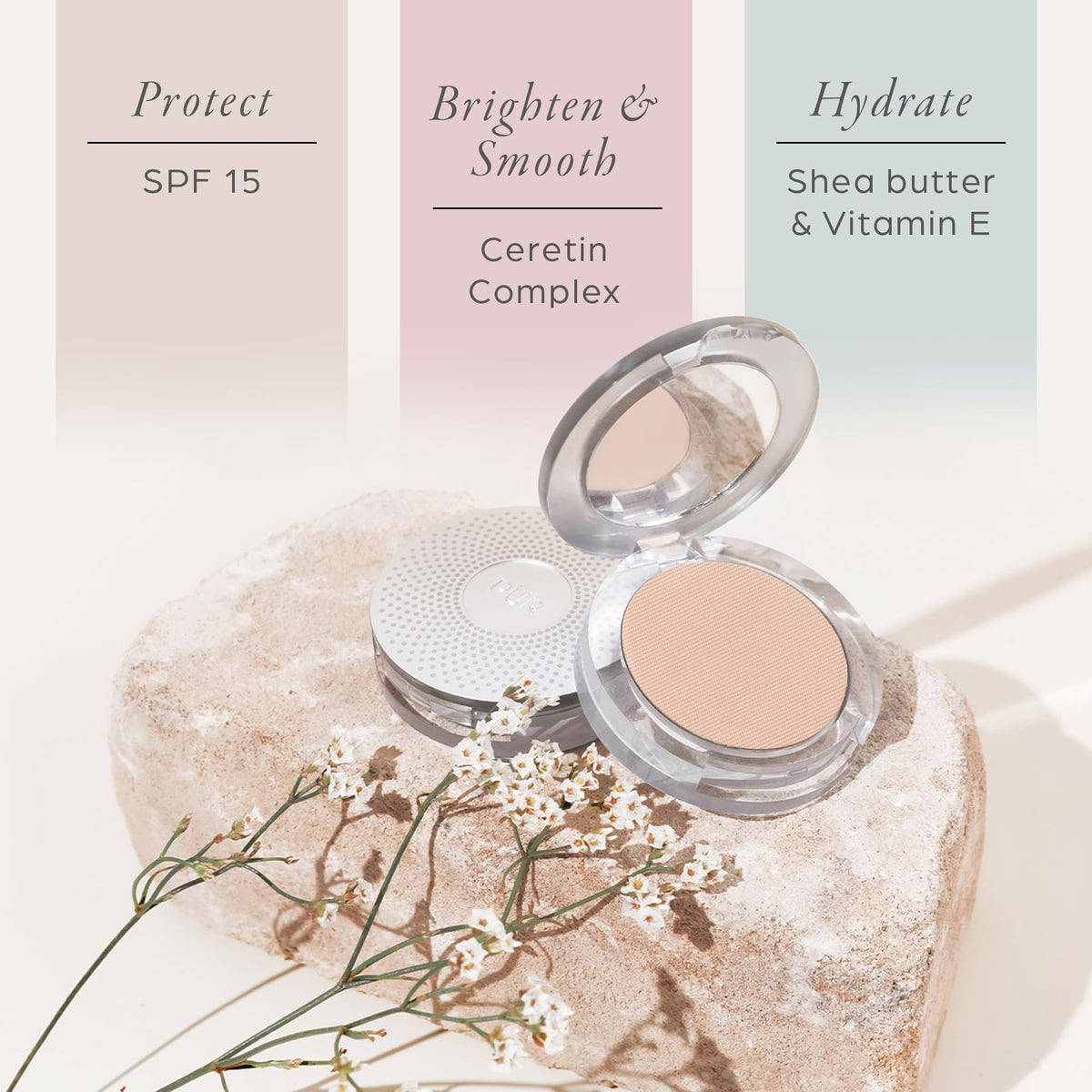 PÜR 4-in-1 Pressed Mineral Powder Foundation texture close-up