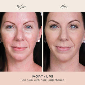 PÜR 4-in-1 Pressed Mineral Powder Foundation with applicator