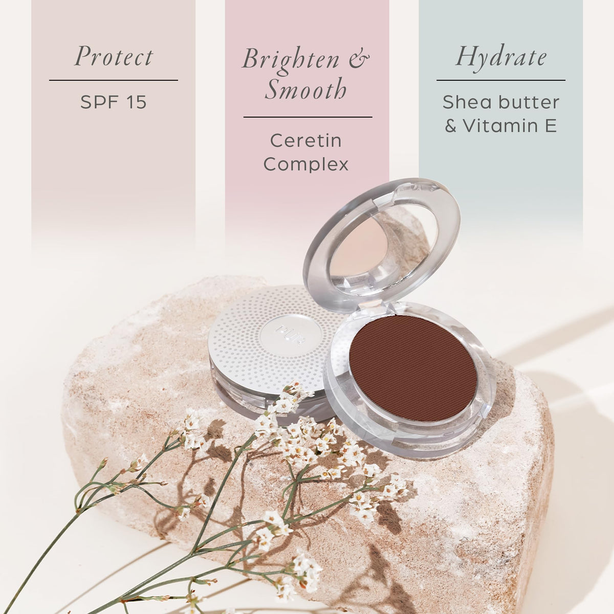PÜR MINERALS 4-in-1 Pressed Mineral Powder Foundation on skin swatch