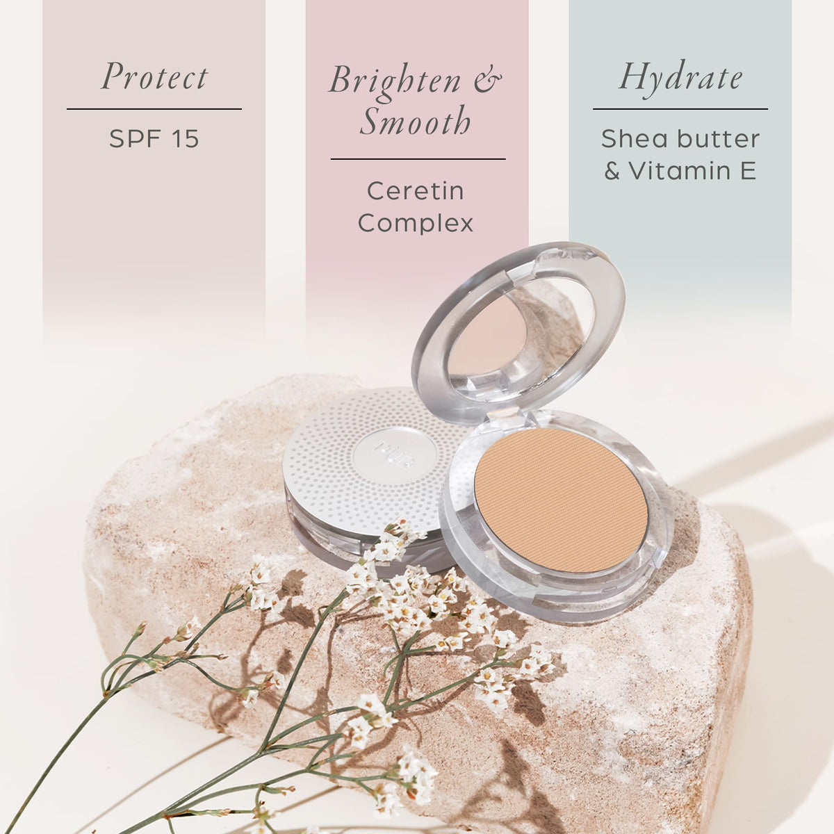 PÜR MINERALS 4-in-1 Pressed Mineral Powder Foundation open view showing powder
