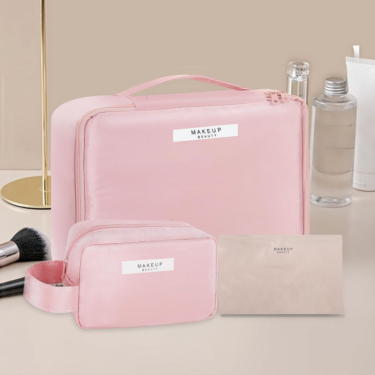 Queboom Travel Makeup Bag waterproof material close-up
