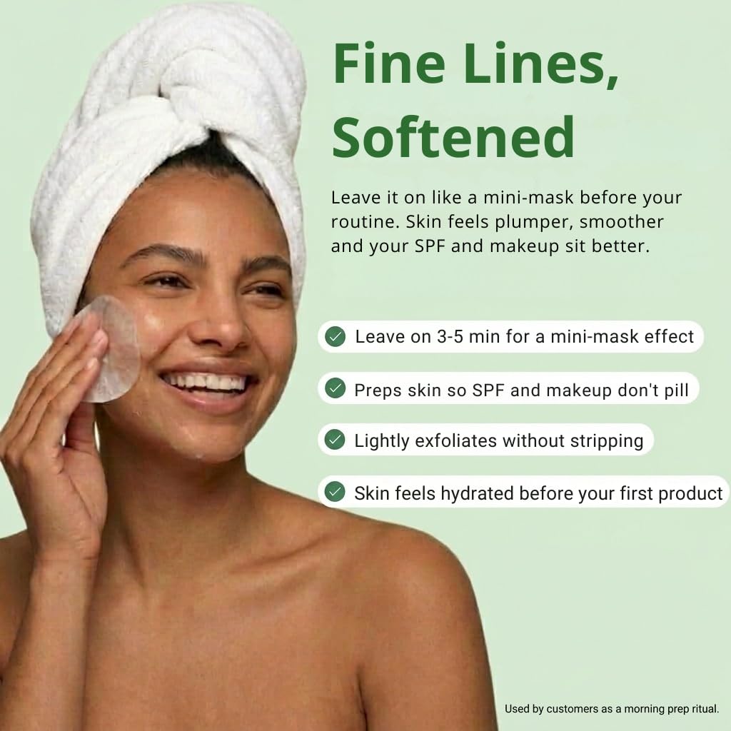 QUIA Beauty toner pads texture demonstration