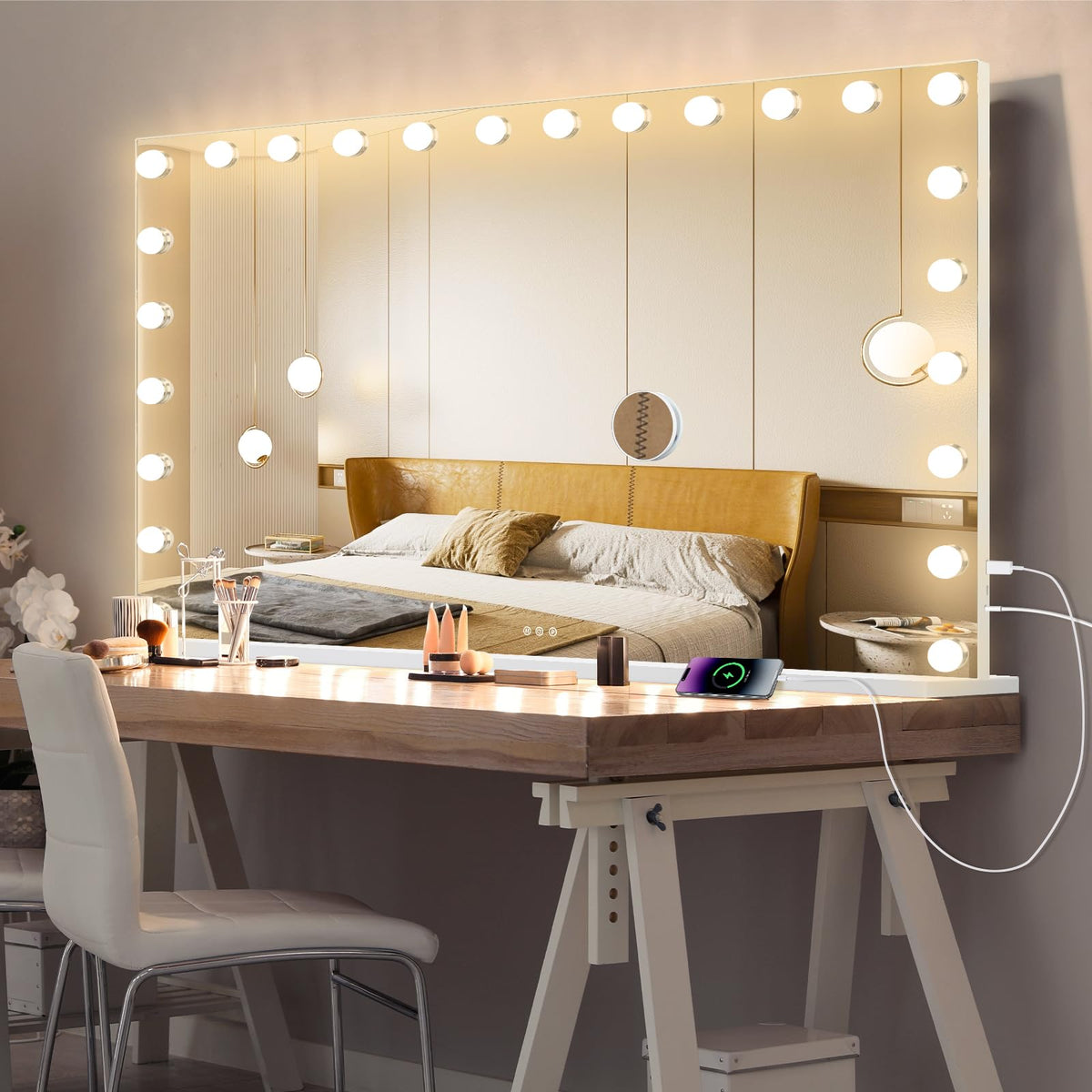 Ratsamee Hollywood Vanity Mirror front view with 24 dimmable bulbs