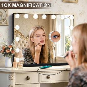 Ratsamee Vanity Mirror showing memory function in use