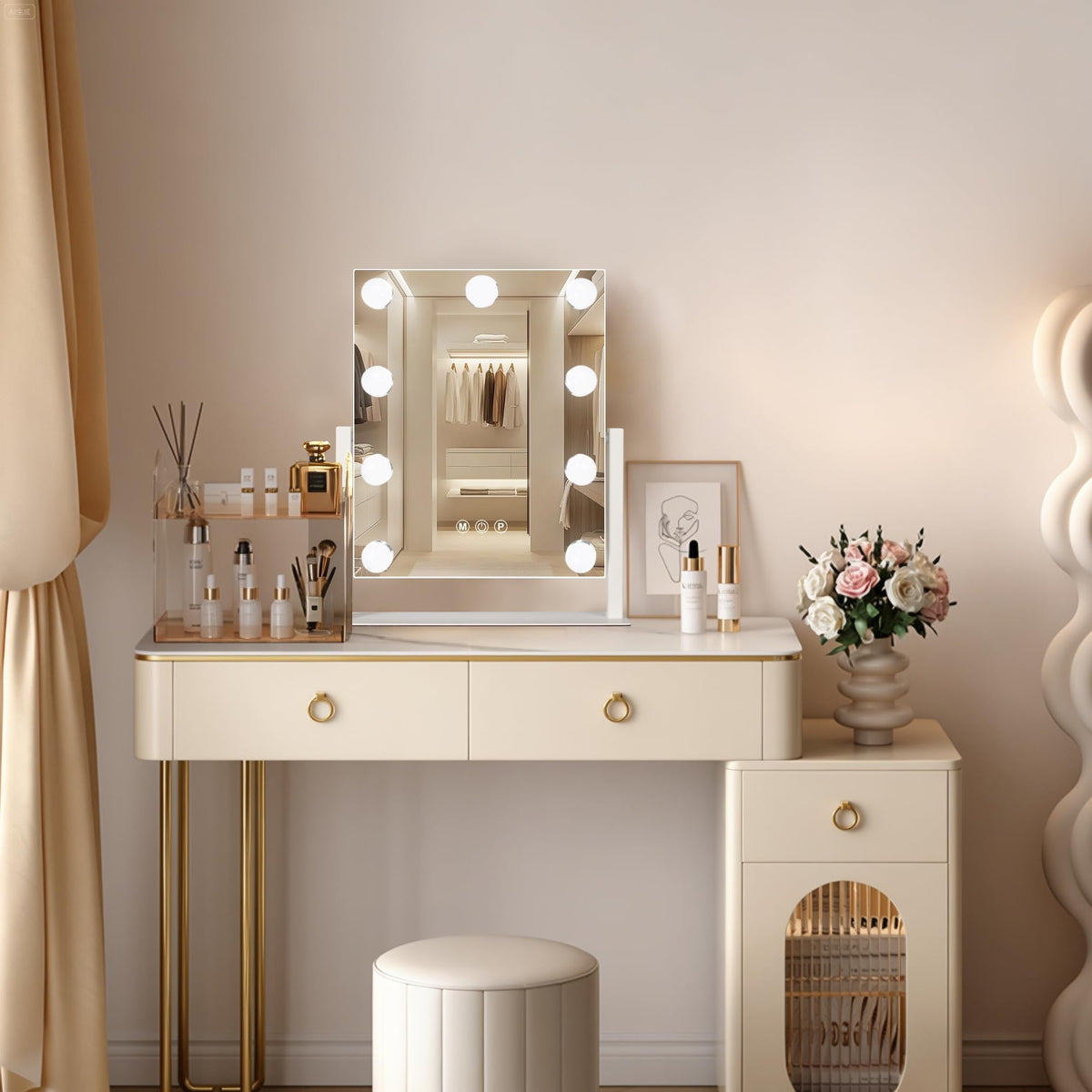 Ratsamee Vanity Mirror side view showcasing 360° rotation