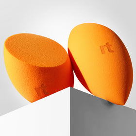 Real Techniques Miracle Complexion Sponge flat edge for application