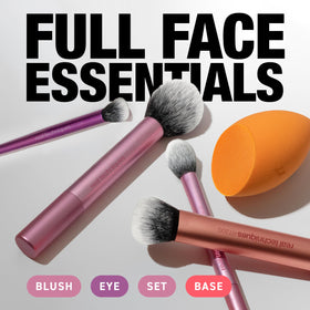 Real Techniques RT400 Blush Brush close-up
