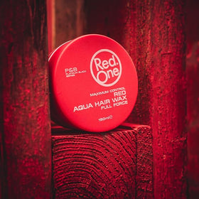 Redone Aqua Hair Wax 150ml Red with hair styling tools