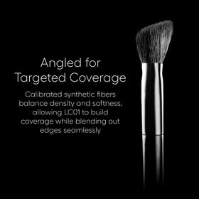 rephr LC 01 Concealer Brush with makeup products