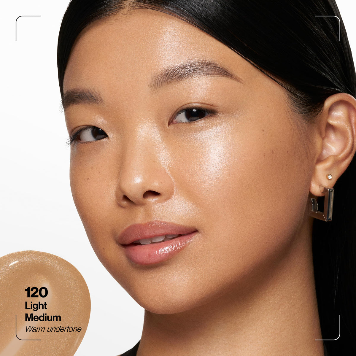 Revlon PhotoReady Lift + Fill Skin Tint 120 Light-Medium texture swatch