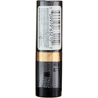REVLON Super Lustrous Lipstick Caramel Glace applied on lips