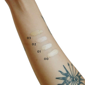 River Organics Zero-Waste Concealer Color 01 applied on skin