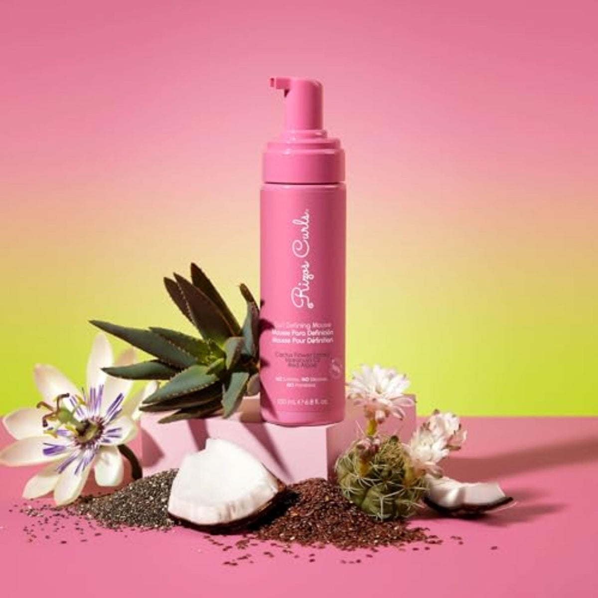 Rizos Curls Curl Defining Mousse texture close-up