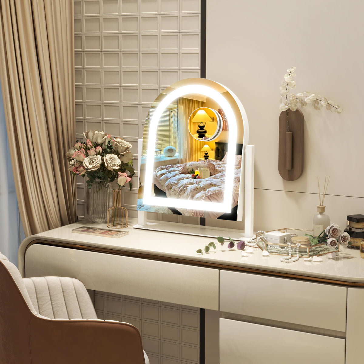 ROLOVE Lighted Makeup Mirror side view showing detachable base