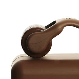 ROSELYNBOUTIQUE Derma Roller solid handle design close-up
