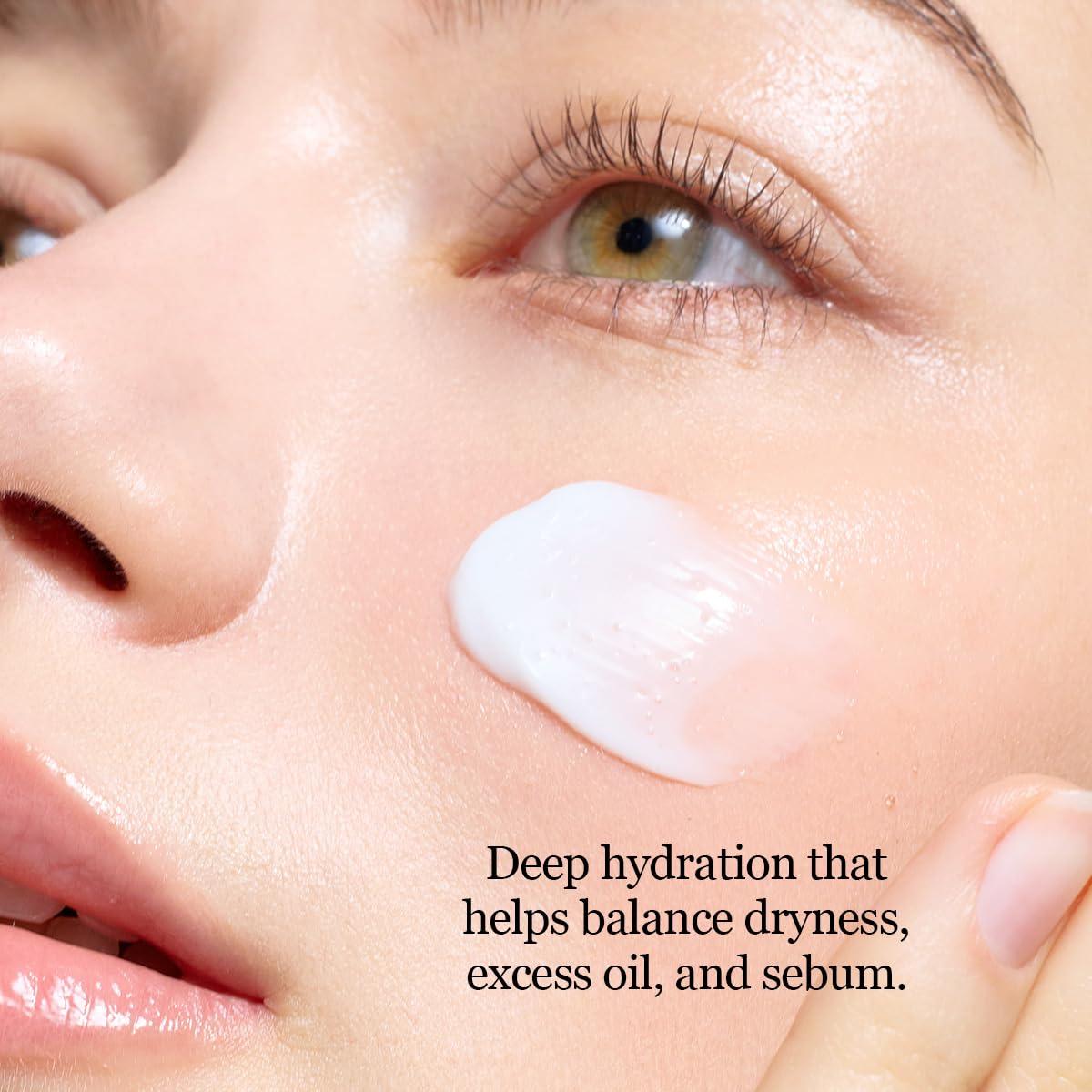 ROUND LAB Birch Juice Moisturizing Cream application on skin