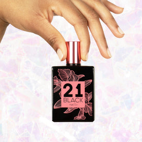 Rue 21 Black Eau De Parfum 1.7 fl oz bottle cap close-up