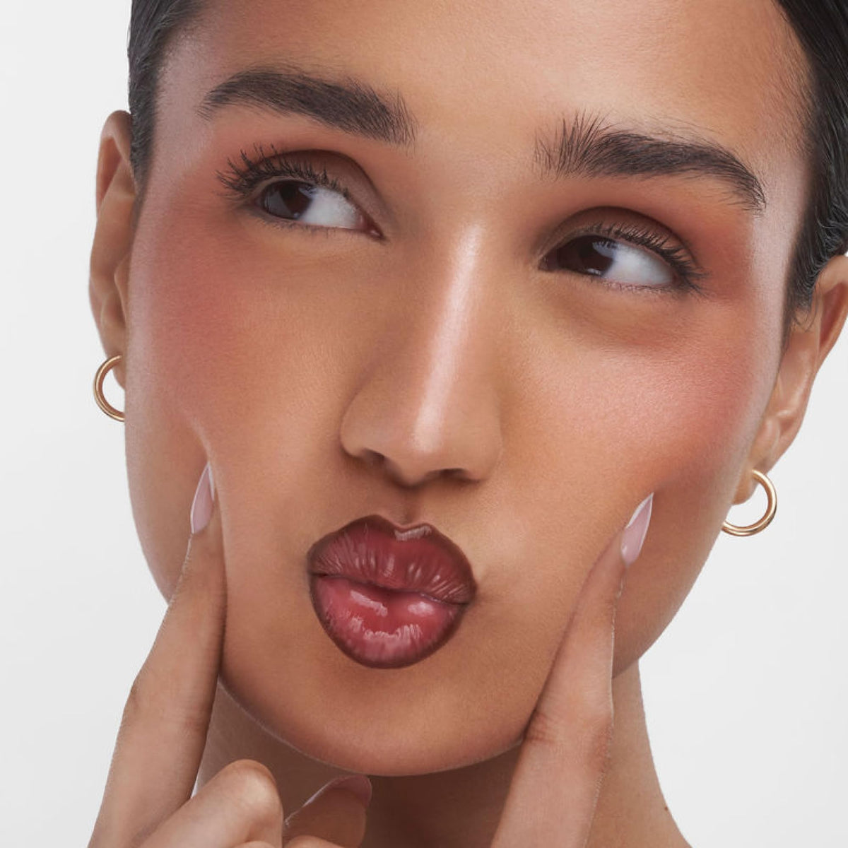 Sacheu Lip Liner STAY-N Peel Off Lip Stain HEY-zel side view