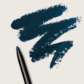 Sandstone Scandinavia Waterproof Eyeliner Pencil Blue in use