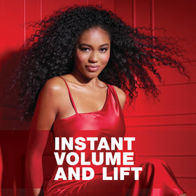 SexyHair Big Powder Play 36g application on hair