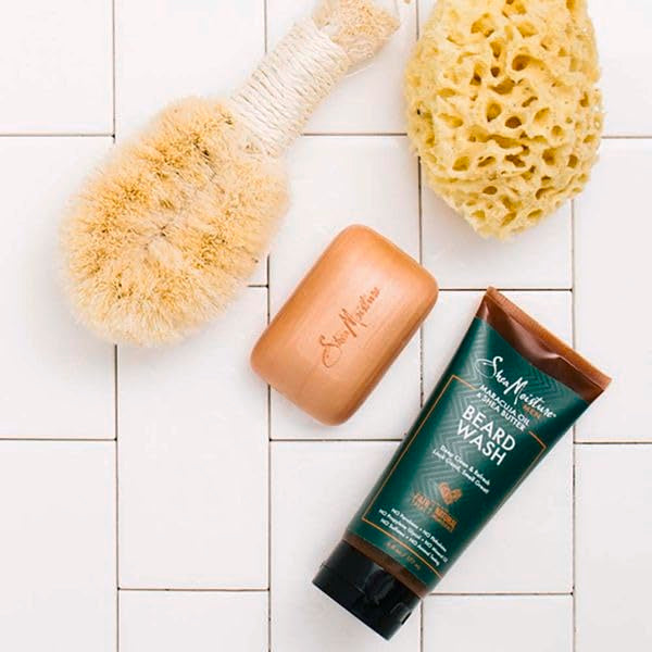Shea Moisture Beard Wash Maracuja Oil & Shea Butter 6 oz bottle back view
